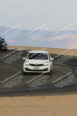 media/Jan-26-2025-SCCA SD (Sun) [[bcf61ed115]]/4-Women Novice/Session 1 (Lead-Follow)/